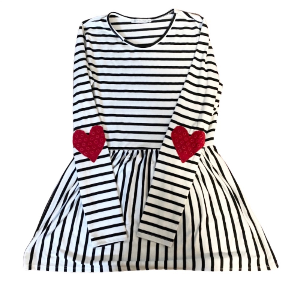 Veveret bandit striped tunic hearts on sleeve size Small - Picture 1 of 5
